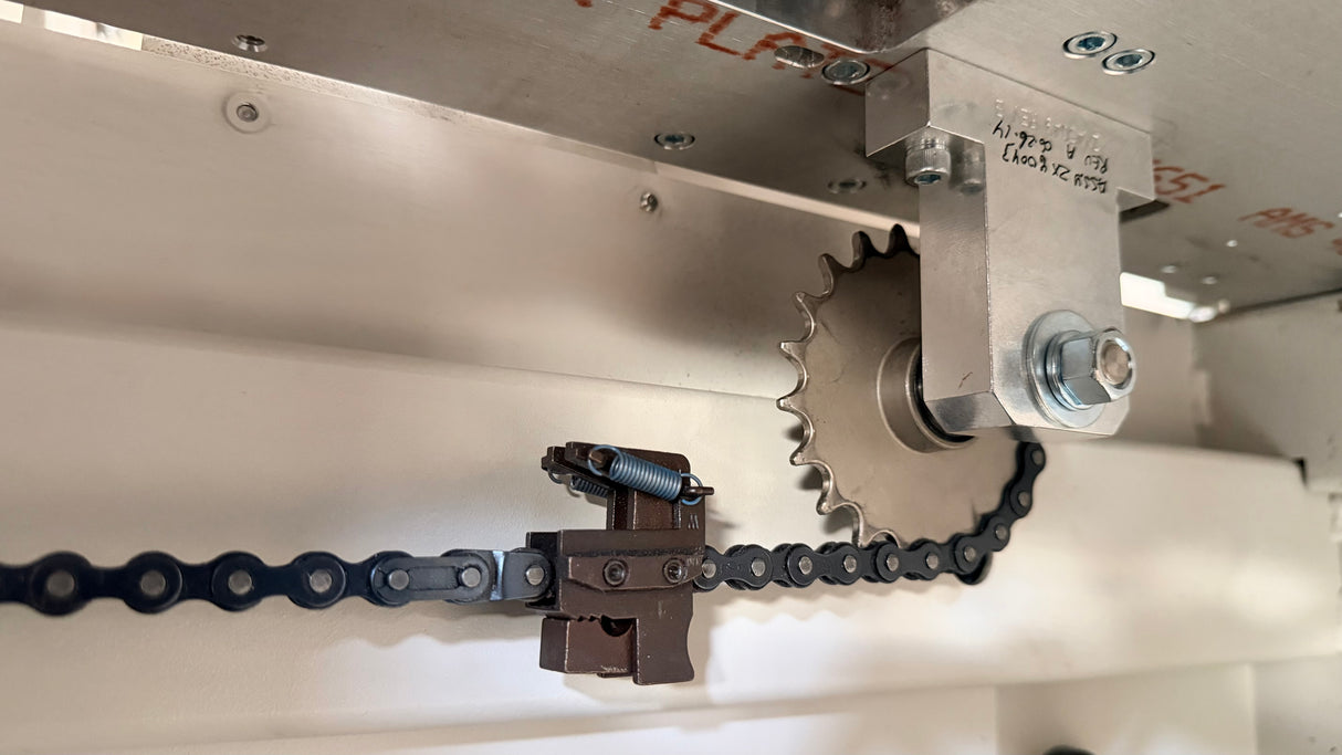 2014 BlueCrest/Pitney Bowes 3-Station Rival with Windows 7 – Only 1.9 Million Cycles!