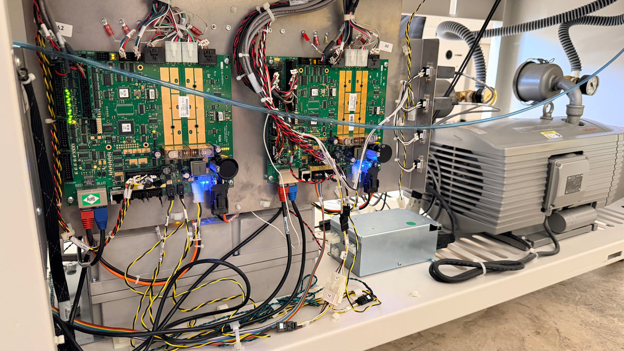 2014 BlueCrest/Pitney Bowes 3-Station Rival with Windows 7 – Only 1.9 Million Cycles!