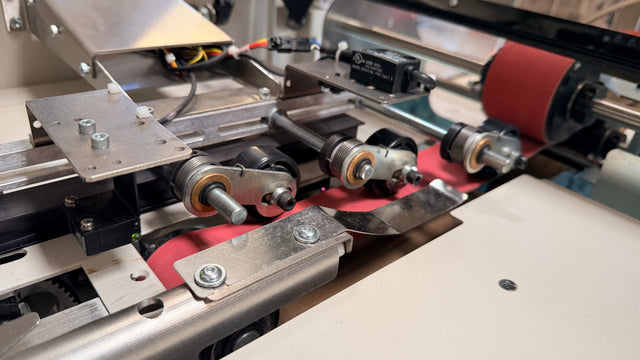 2014 BlueCrest/Pitney Bowes 3-Station Rival with Windows 7