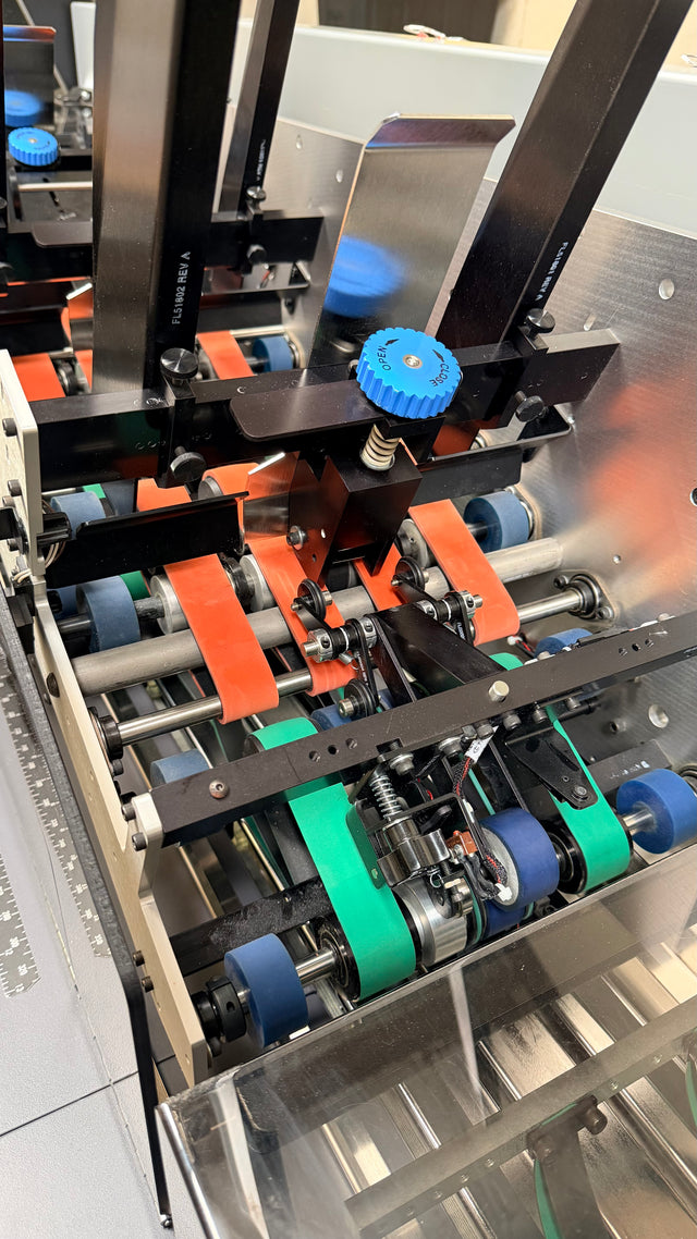 2014 BlueCrest/Pitney Bowes 3-Station Rival with Windows 7